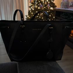 MK Purse