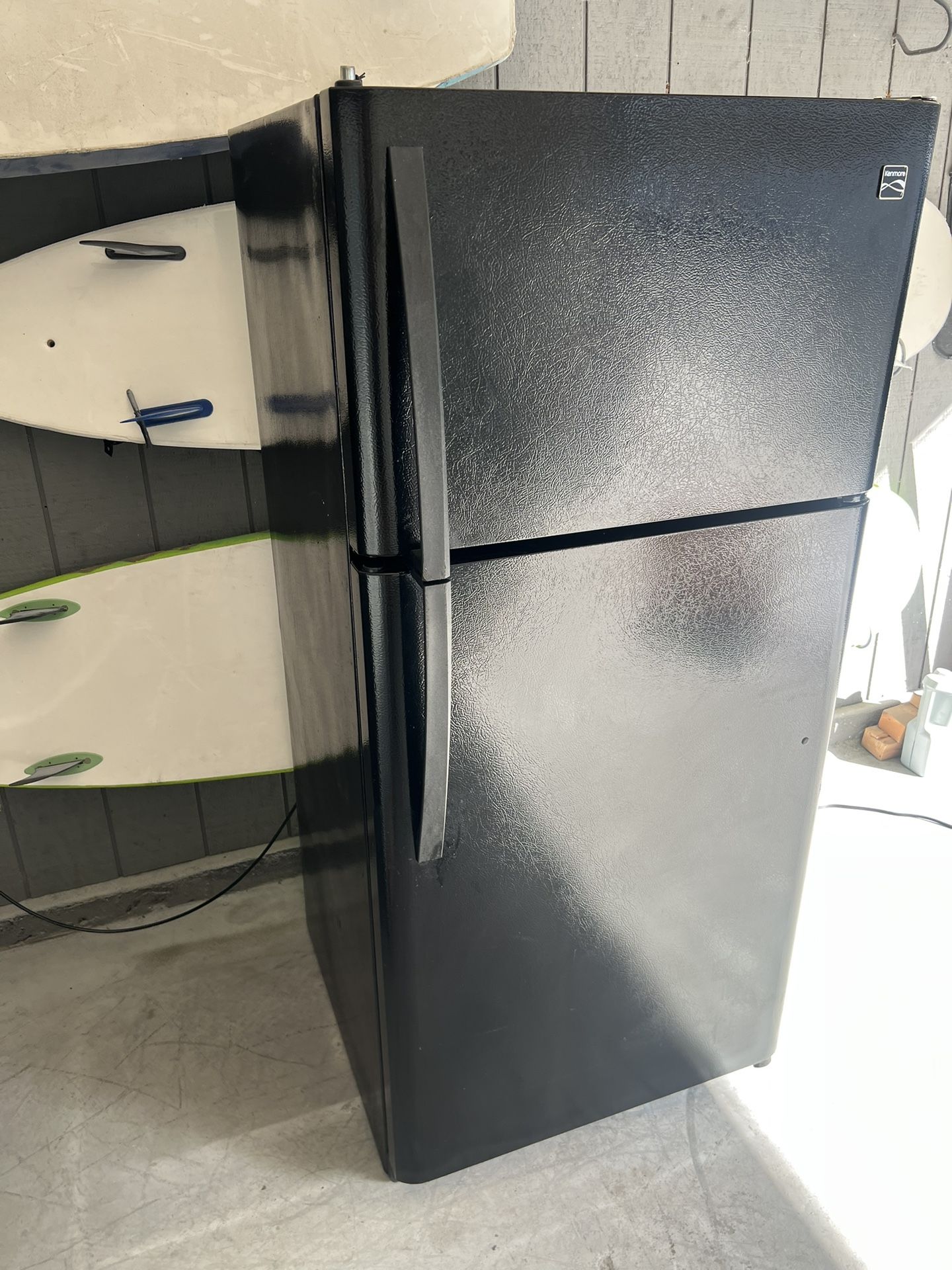 Excellent Working Kenmore Black Refrigerator Top Freezer