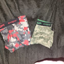 2 Pairs Mens Eastbay Baseball Tights?