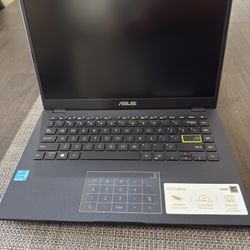 ASUS - 14" FHD Laptop - Intel Celeron N4500 with 4GB Memory - 64GB eMMC 