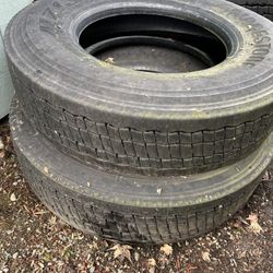 Semi Truck Tires 