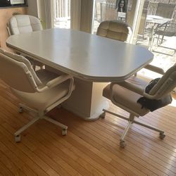 Beige cream Kitchen Table With Rolling Chairs