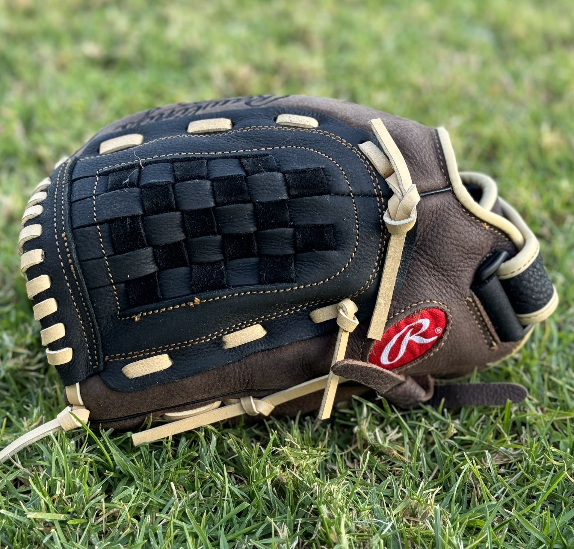Lefty Rawlings Glove