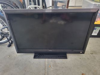 42" 1080p Vizio TV
