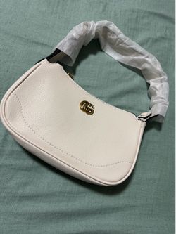 White fashion shoulder bag