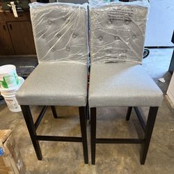 Beckridge Charcoal Gray Upholstery Bar Stools With Tufted Back 