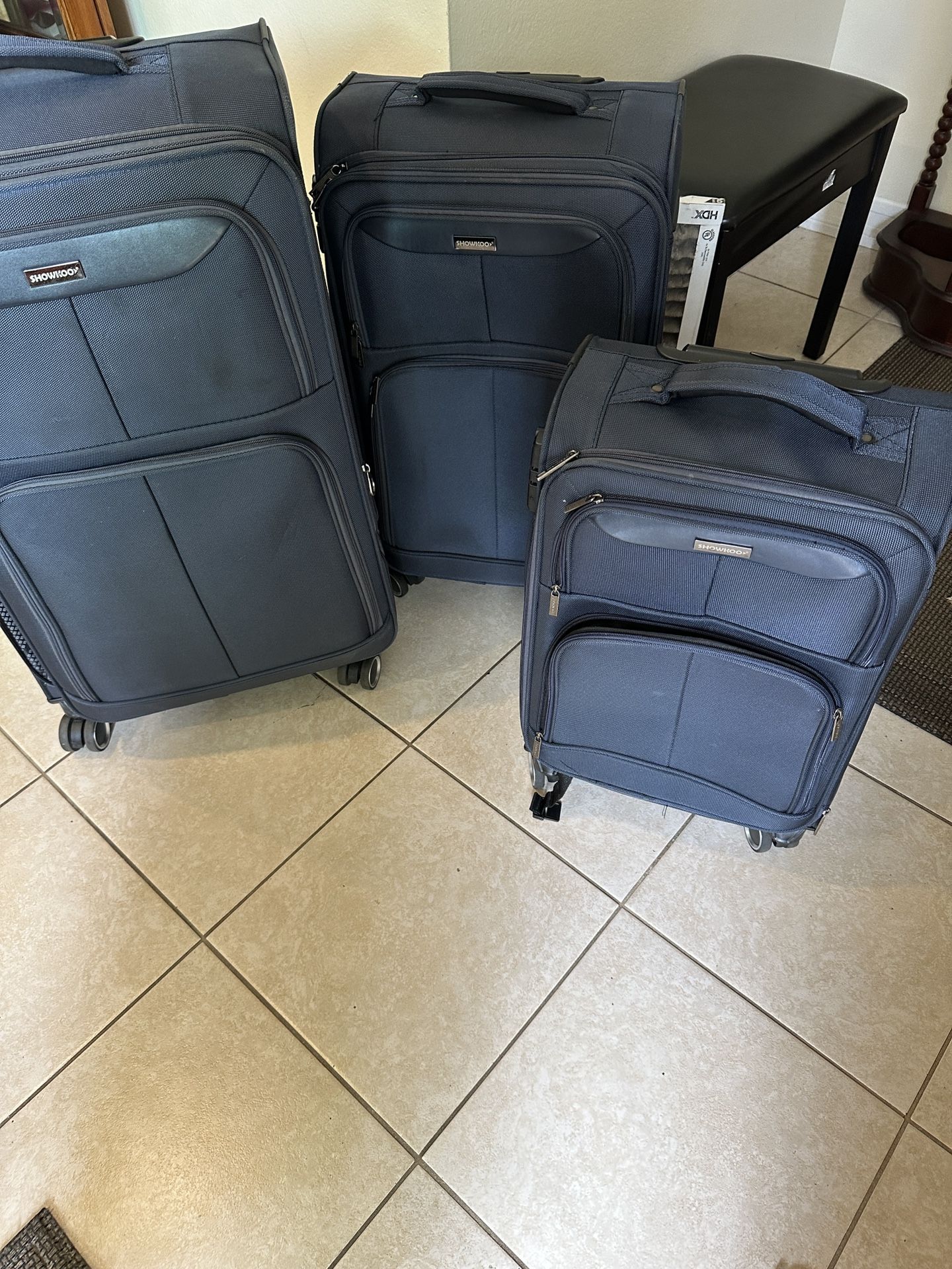 Set Of 3 Luggage