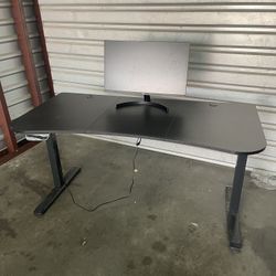 Automatic Standing Desk