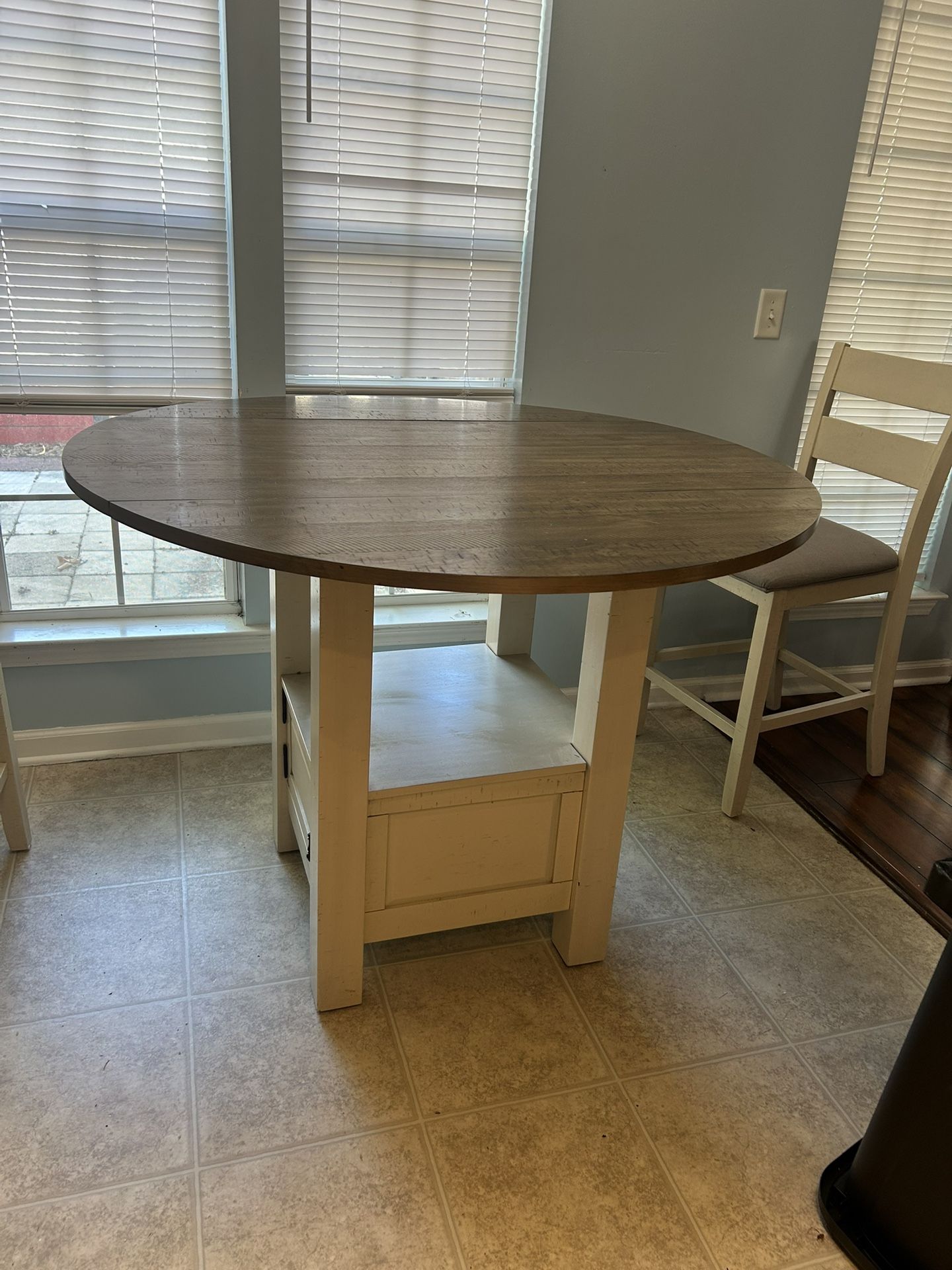 Dining Set