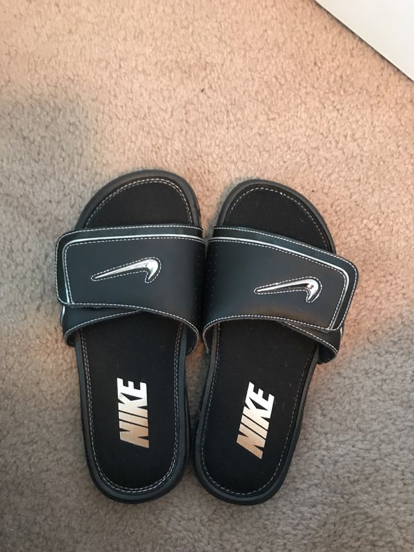 nike sandals on sale