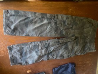 Kids Camo Cargo Pants Size 7.