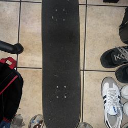 Skateboard 