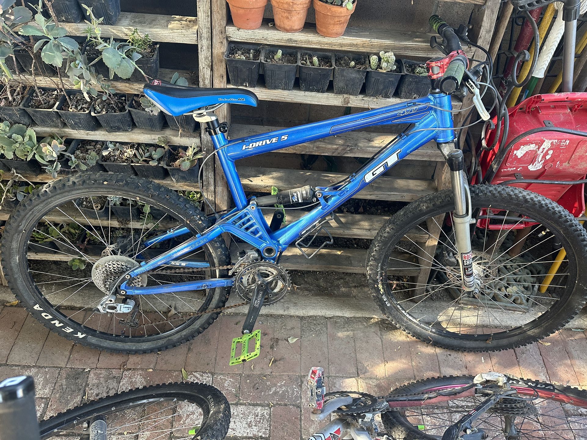 Full Suspension Gt I Drive Bike Vintage GT I-Drive Frame Small 26