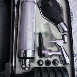 Welch Allyn Otoscope