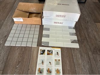 Glass shower tile-clear