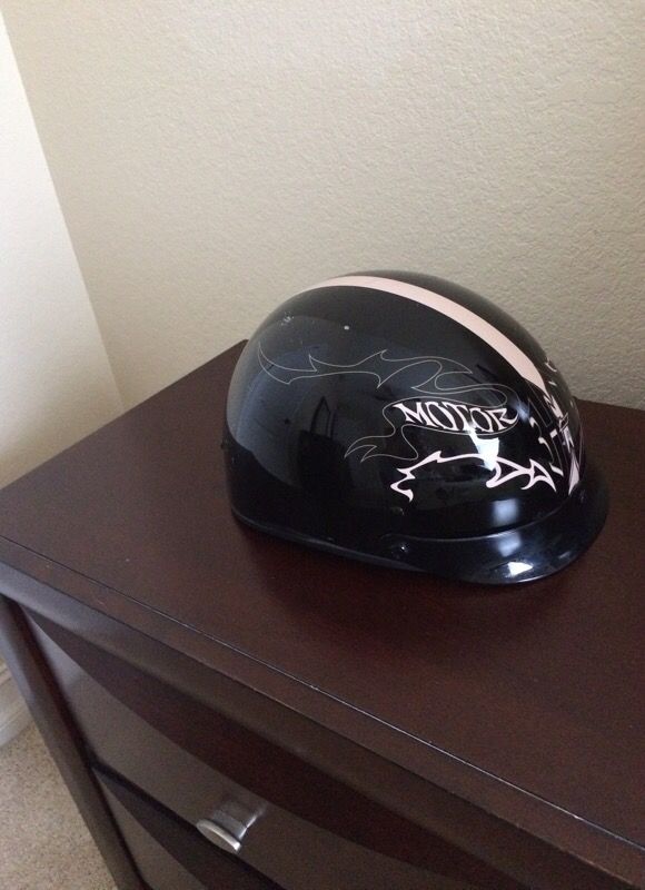 Motorcycle helmet