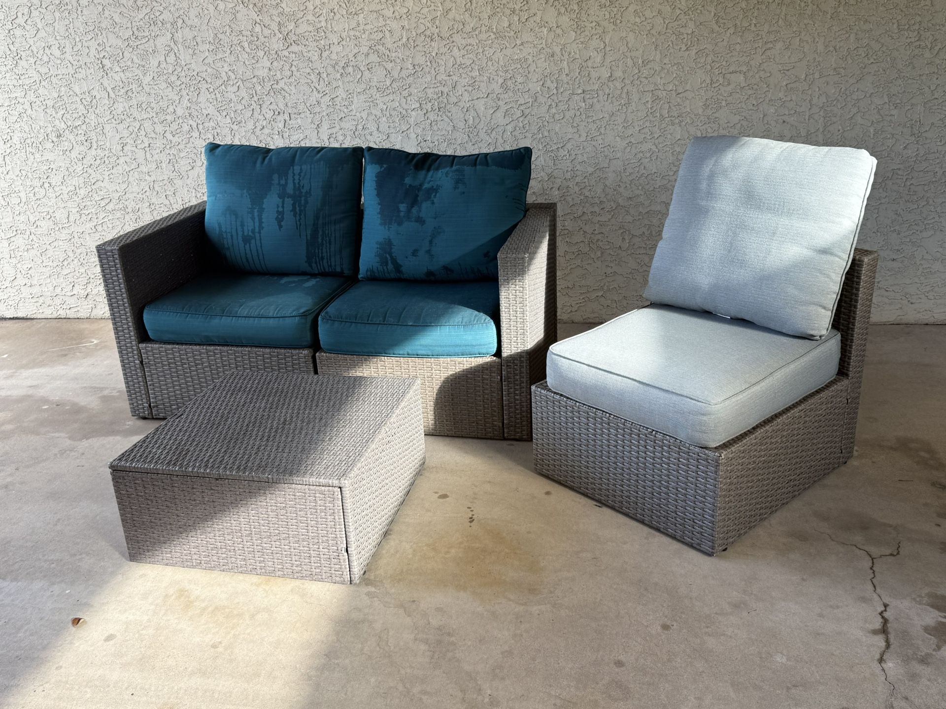 Patio Furniture Set