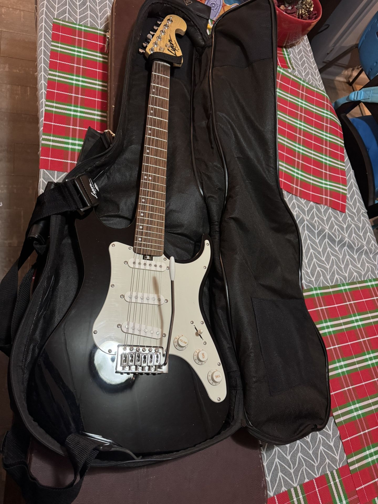 Lyon By Washburn Electric Guitar