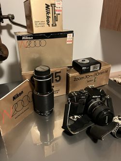 Nikon 35mm With Accessories 