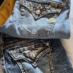 Woman’s Jeans