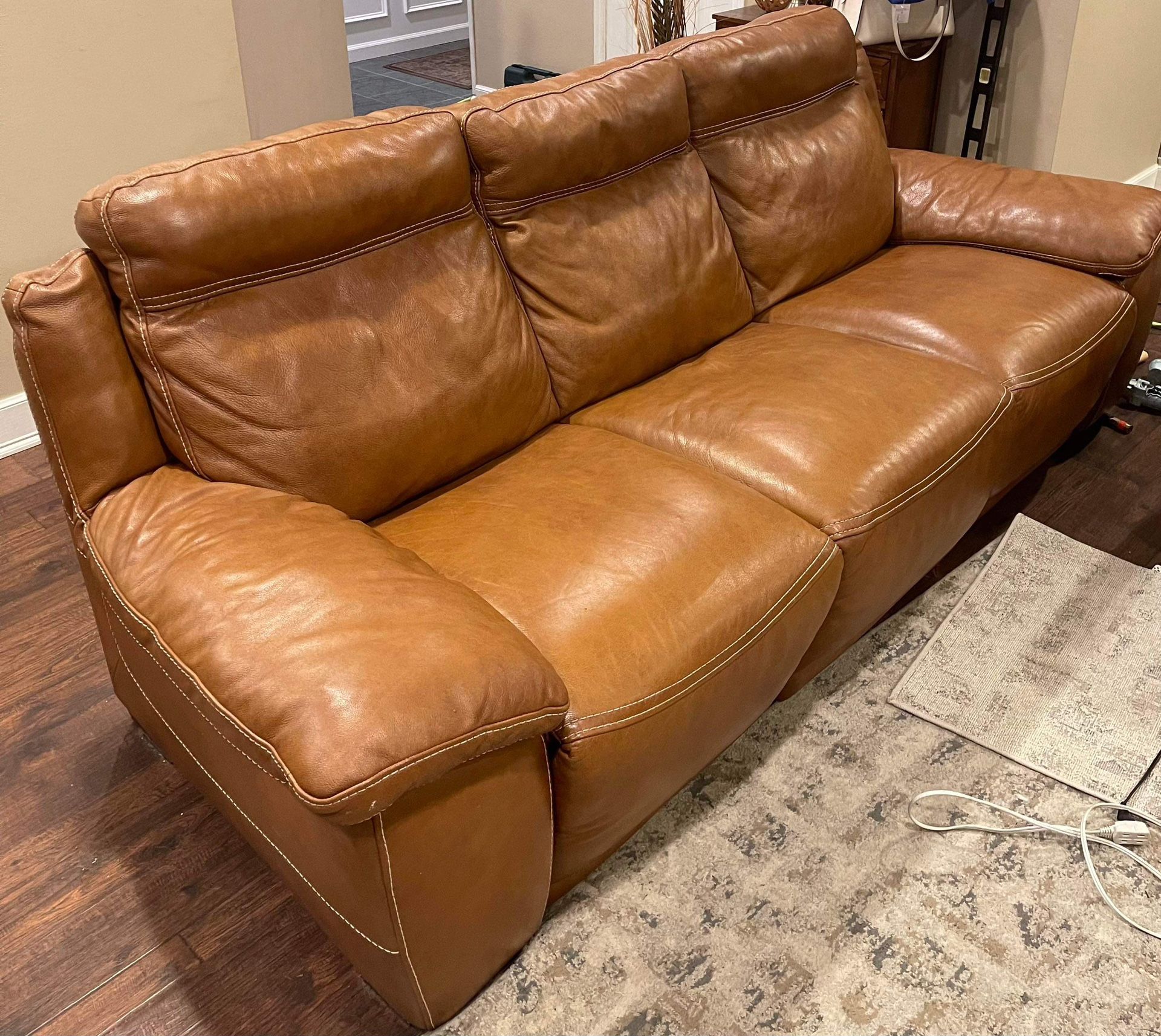 Natuzzi Leather Power Recliner Sofa 