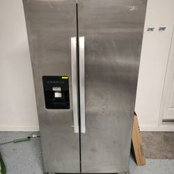 Whirlpool refrigerator/freezer combo