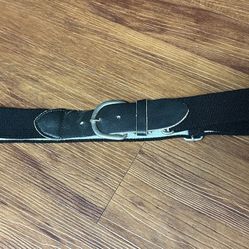Belt Men’s Elastic Stretch Belt 1.5” wide Black. Leather Straps