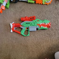 Nerf Dinosquad