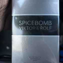 Viktor And Rolf Spicebomb Cologne 