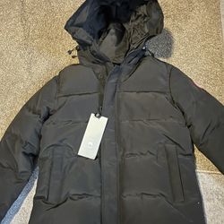 Canada Goose Jacket- Great Condition, Priced Right 