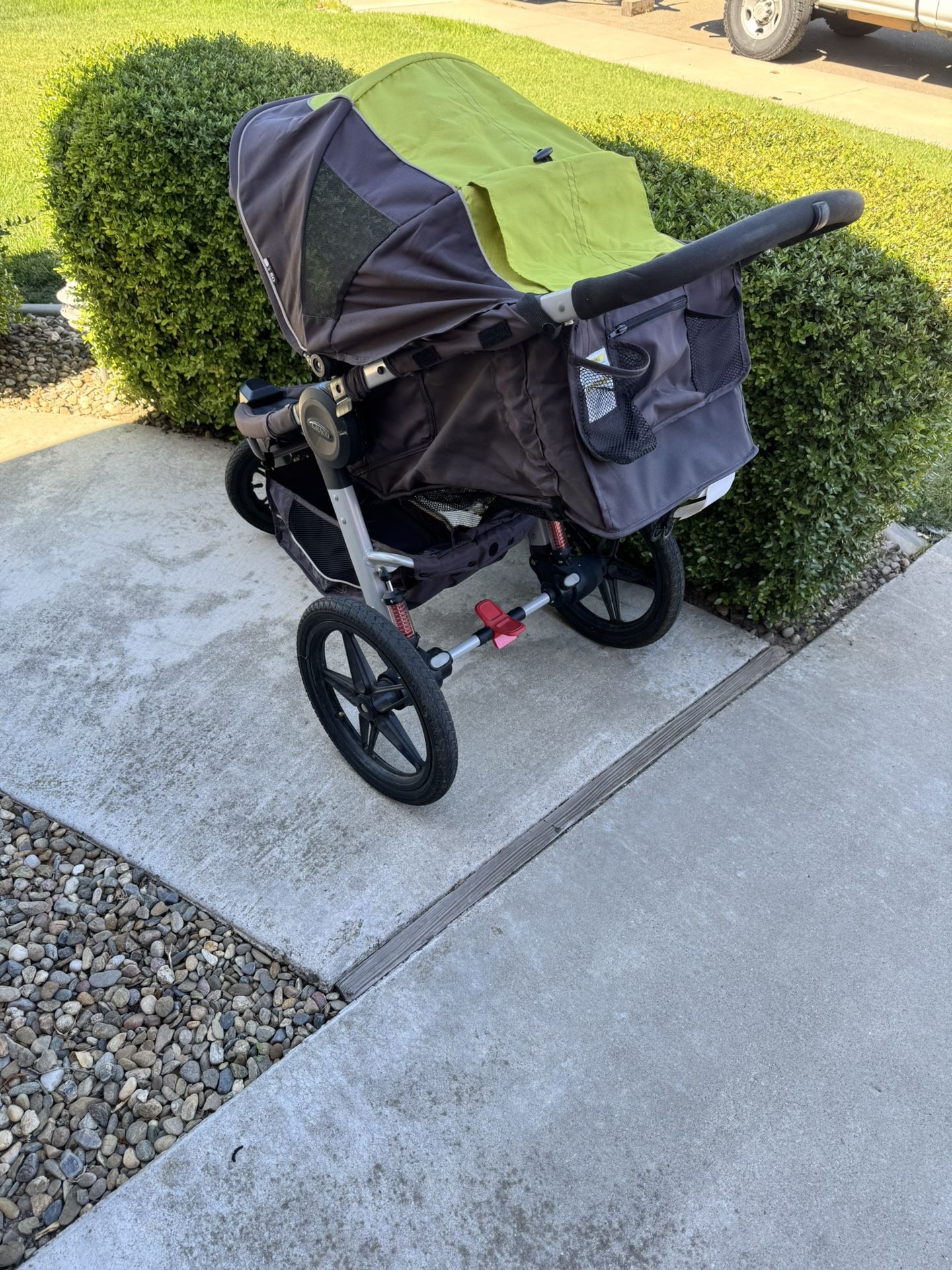 Graco 3 Wheels Baby Stroller 