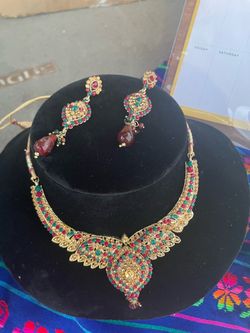 Burgundy red jewelry set