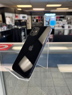 iPhone 12 64GB Unlocked Pre-owned