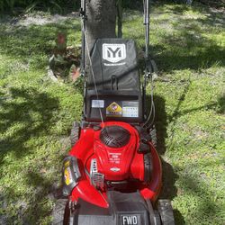 Self Propelled Lawn Mower LBSN Craftsman 21” Cut With A 6.25 HP Engine 