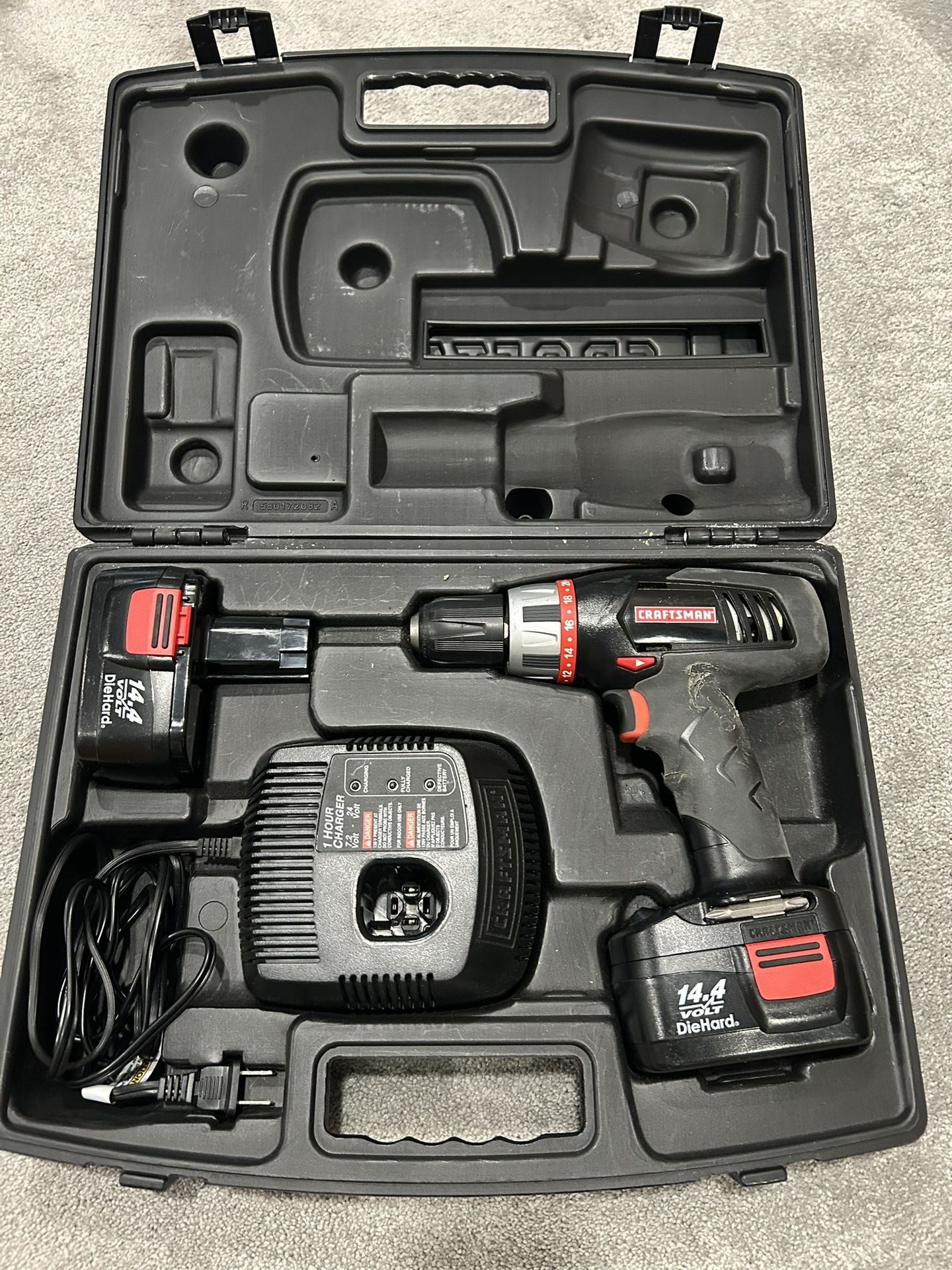 14.4 volt Cordless Craftsman Drill