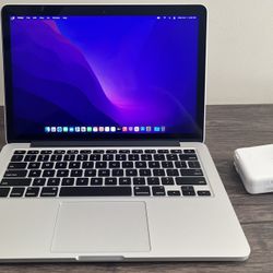 Apple MacBook Pro. 13”. 2.7 GHz i5. 500 GB SSD. 8 GB Ram. MacOS / W11.