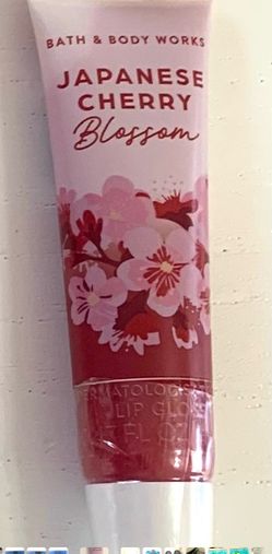 BATH AND BODY WORKS JAPANESE CHERRY BLOSSOM LIP GLOSS / BRAND NEW