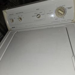 Kenmore Washer An Dryer Set