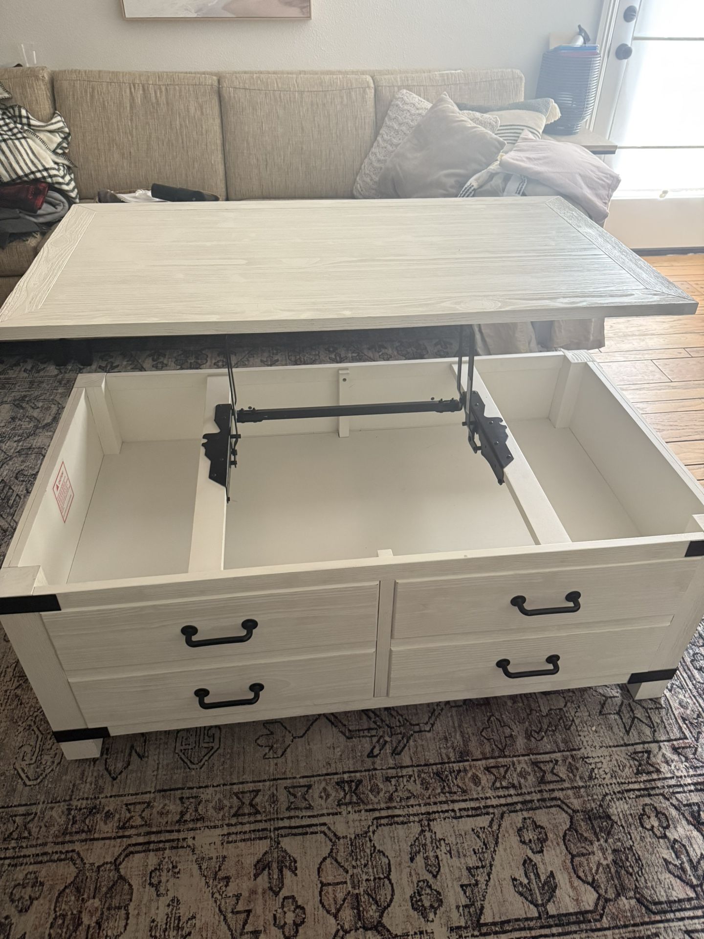 Coffee Table With Storage And Lift