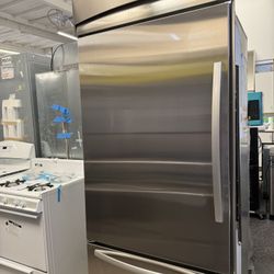 Thermador 36 inch Built In refrigerator