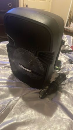 Billboard speaker in mic