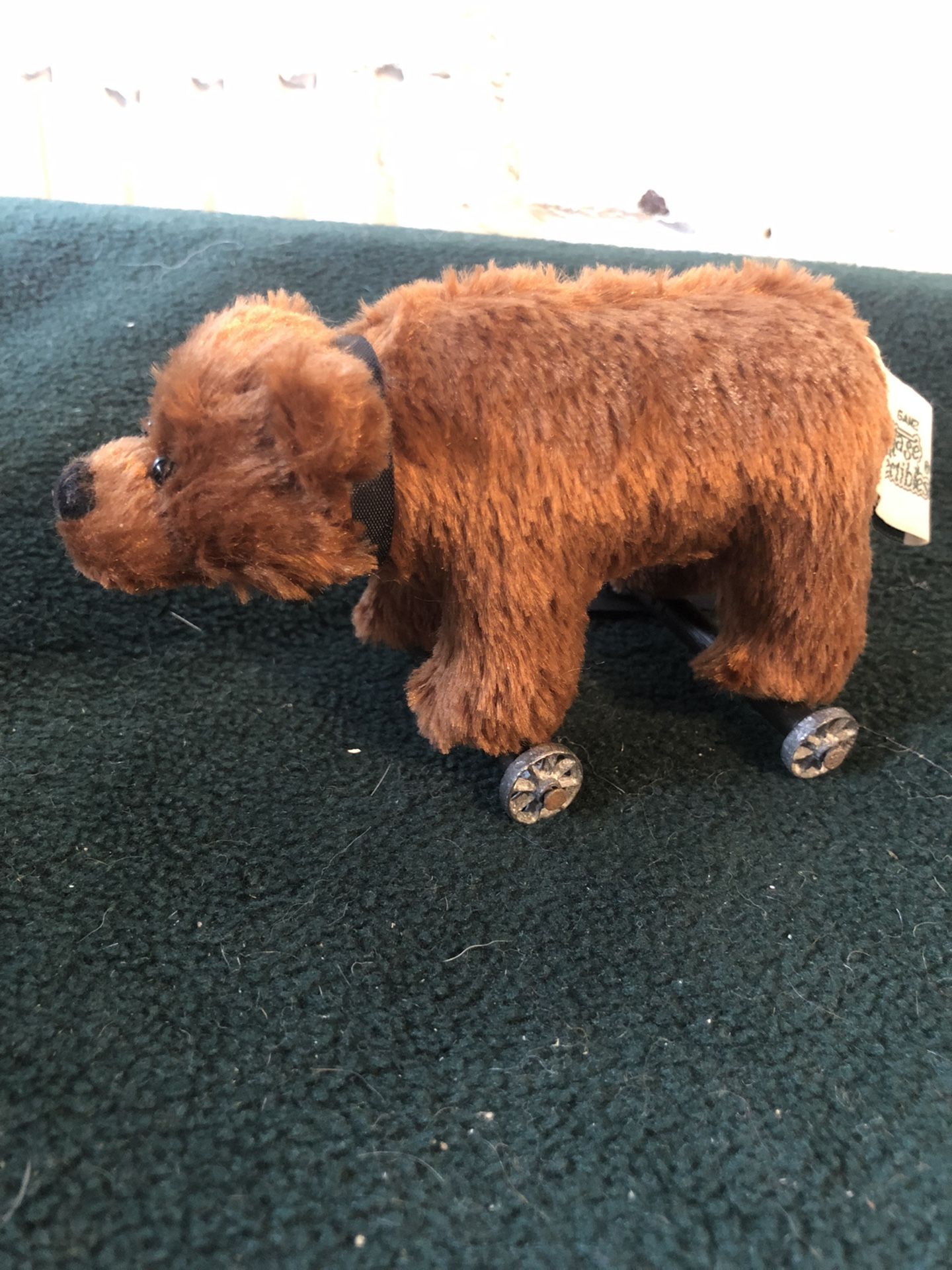 Cottage Collectibles by Gantz brown teddy bear on wheels