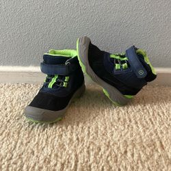 Snow Boots