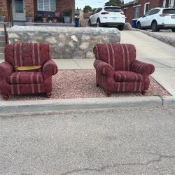 2 Free Armchairs 