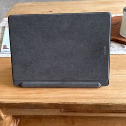 Microsoft Surface Pro 8