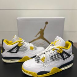 Jordan 4 Retro 