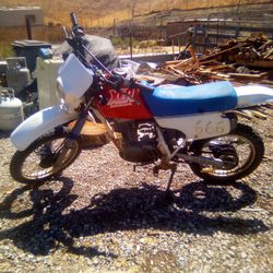 Honda XLR100