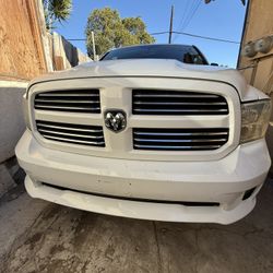 Ram 1500 Grill