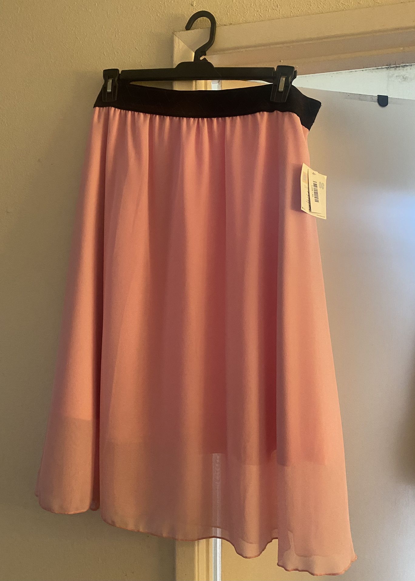 Lularoe Pink Skirt 2XL