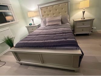 5 Piece Bedroom Set